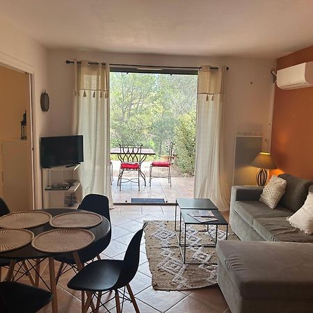 Appartement Golf De Saumane 2 Chambres 2 A 4 Personnes Buitenkant foto